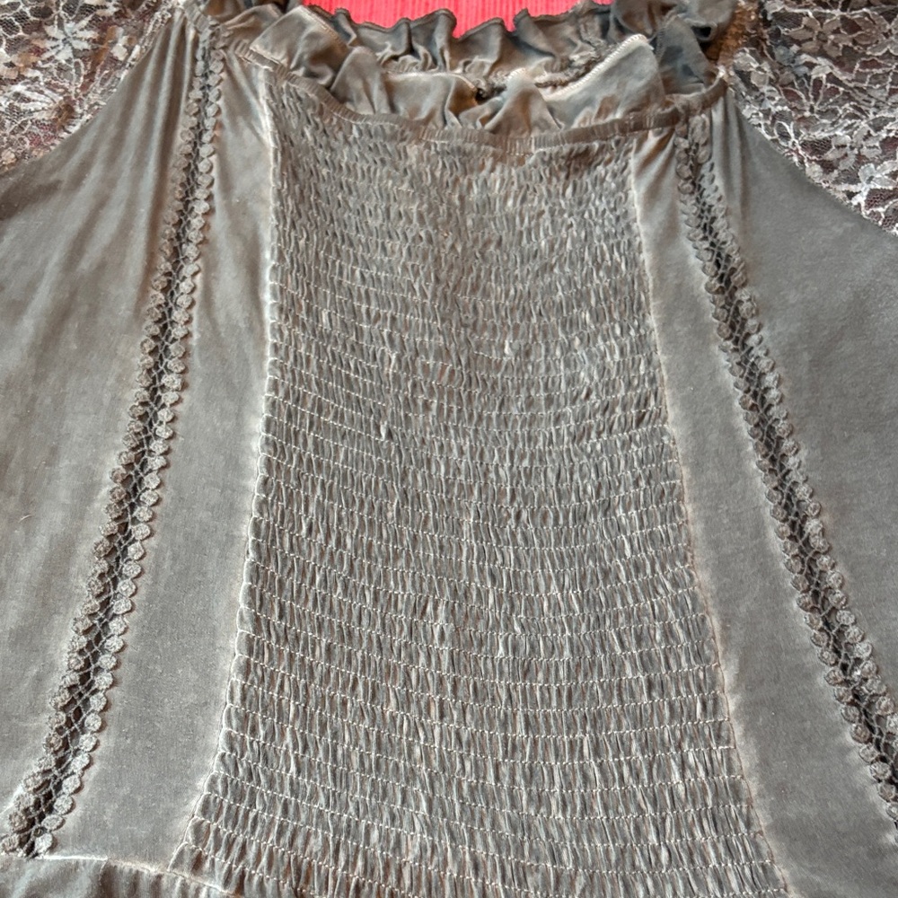 Elegant Black Lace Women's Top - Picture 3 of 5
